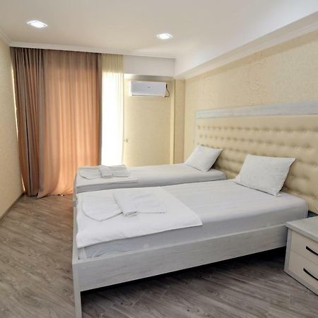Our House Kutaisi Hotel Bagian luar foto